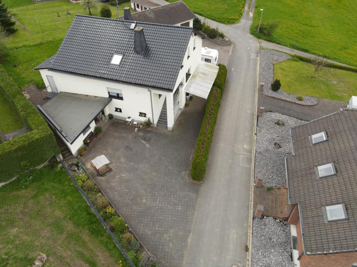 Ferienwohnung Zum Nuerburgring Munk Εξωτερικό φωτογραφία
